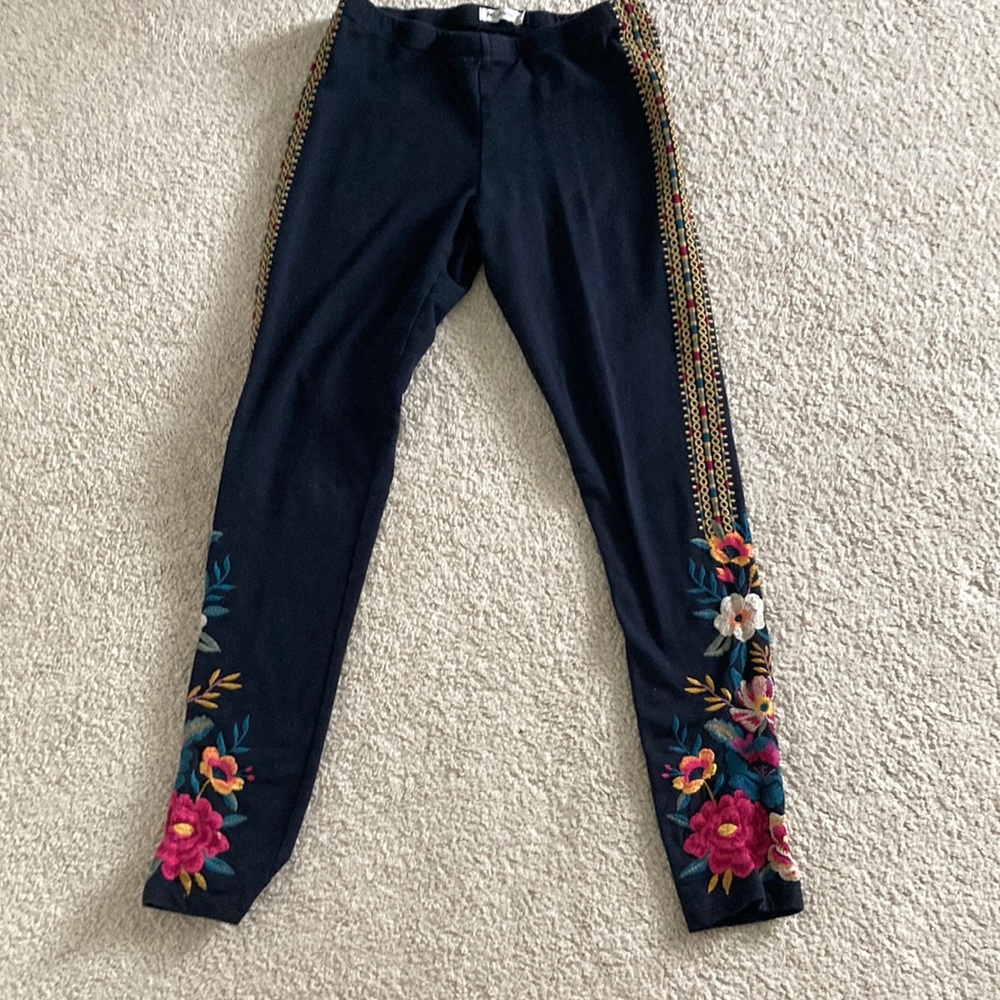 JOHNNY  WAS Embroidered Leggings
